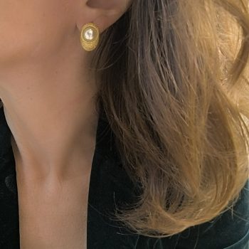 Σκουλαρίκια ''Venus Cuff'' φο με Καρφάκι από Ανοξείδωτο Ατσάλι  Πέρλα – Χρυσό Φινίρισμα