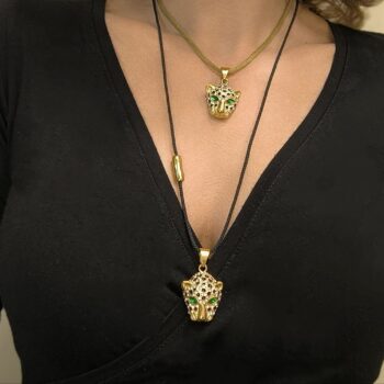 Μενταγιόν ''Αύρα του Πάνθηρα'' Κορδόνι Μαύρο