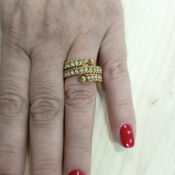 Δαχτυλίδι ''Isabella'' Σπιράλ από Ατσάλι σε Χρυσό Χρώμα με Λευκά Στρας Ρυθμιζόμενο