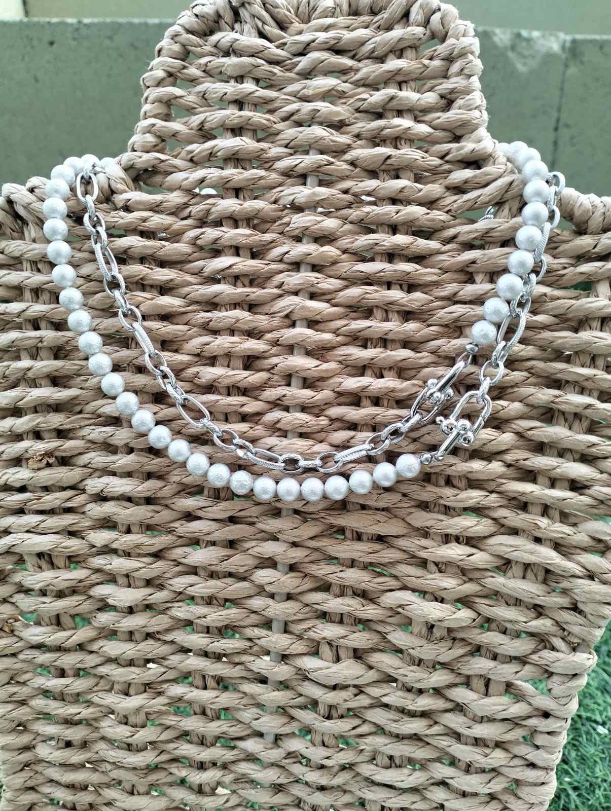 Κολιέ ''Luna Pearl'' Πολυμορφικό με Πέρλα σε ανοιχτό χρώμα σαγρέ 6mm & Ατσάλινη Αλυσίδα - Image 2