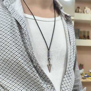 Ανδρικό Κολιέ με Λόγχη από Ζάμακ – Μαύρο Ρυθμιζόμενο Κορδόνι