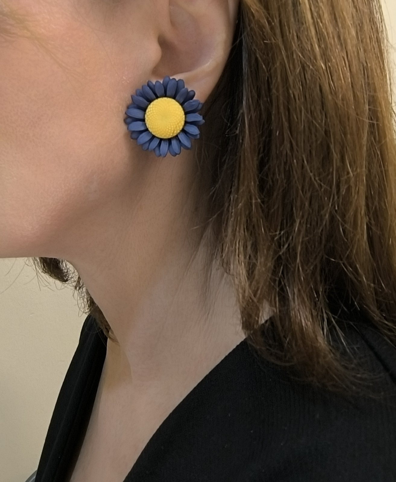Χειροποίητα Σκουλαρίκια ''Ηλιοτρόπιο'' Μπλε / Κίτρινο – Ανοξείδωτο Ατσάλι (Καρφί-Κλιπ)