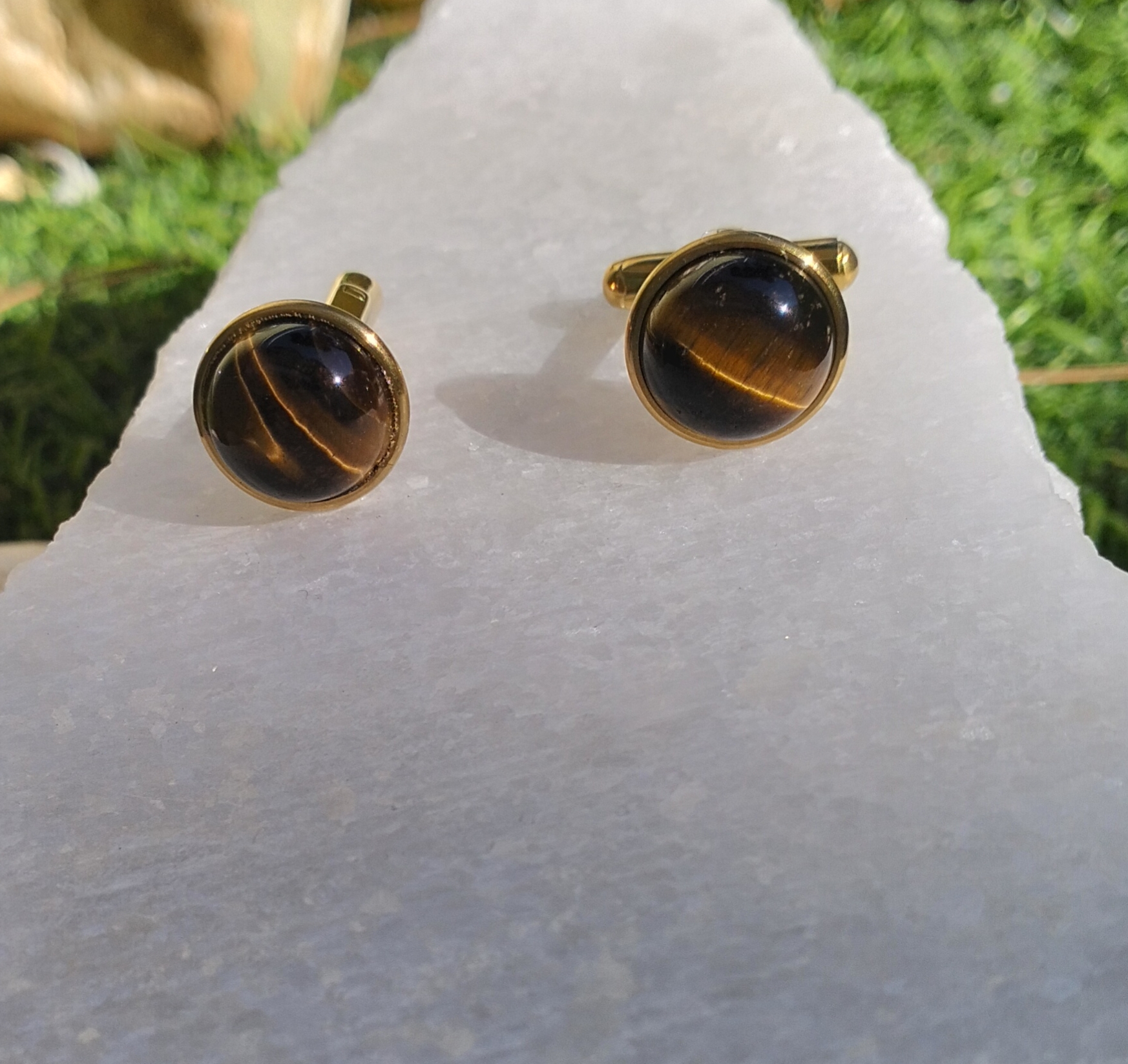 AUREA – Unisex Ατσάλινα Μανικετόκουμπα με Μάτι Τίγρης - Image 2