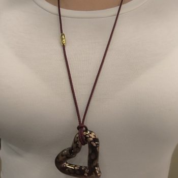 Κορδόνι Murano “Burgundy Heart” – Γυάλινη Καρδιά με Χρυσές Λεπτομέρειες