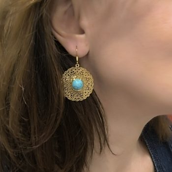 Σκουλαρίκια “Calypso” Χειροποίητα Ατσάλινα με Τιρκουάζ Πέτρα & Φιλιγκράν Μοτίβο