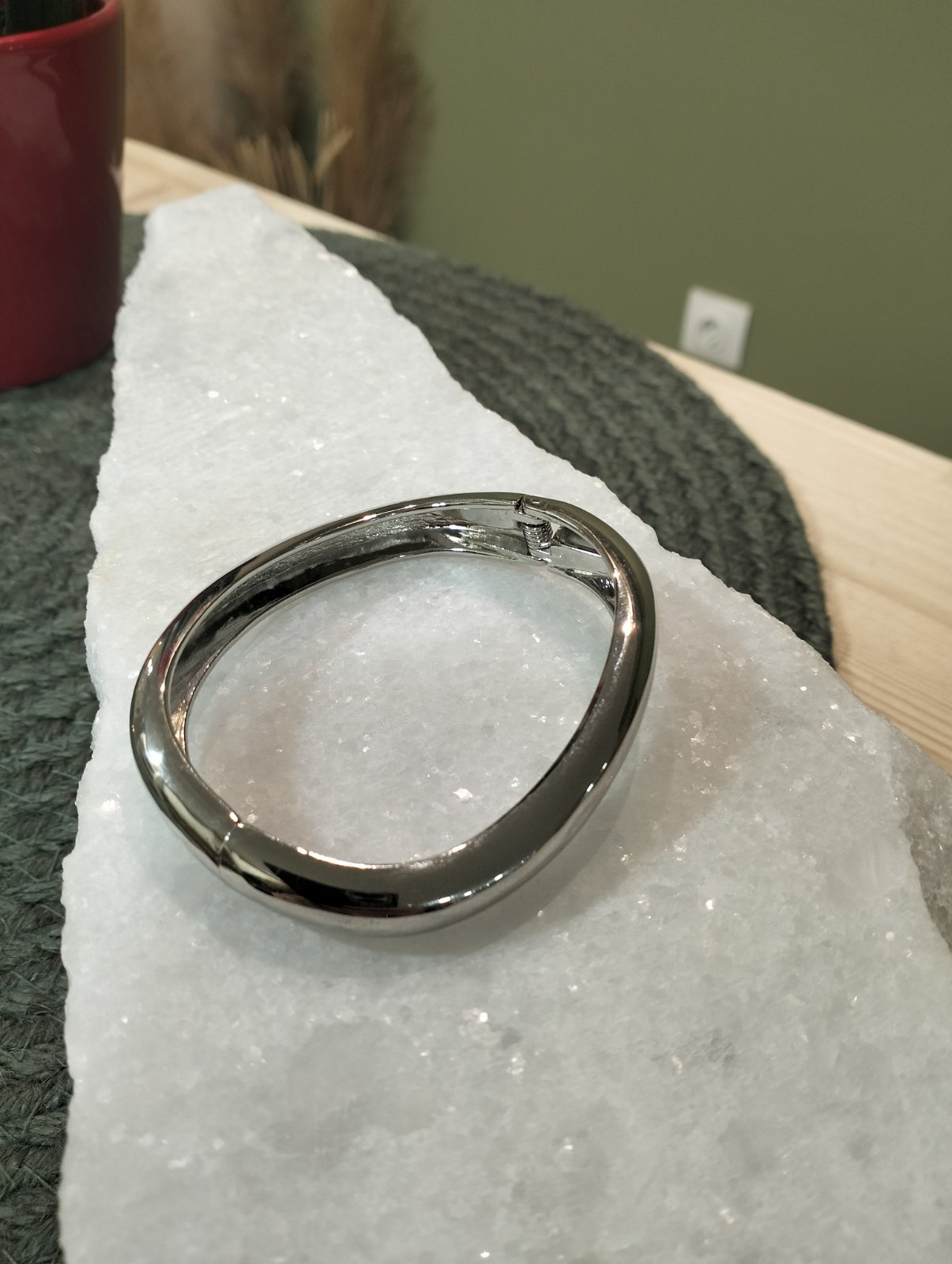 Χειροπέδα “Αέναη Γραμμή” – Cuff σε Χρυσό ή Ασημί Χρώμα - Image 3