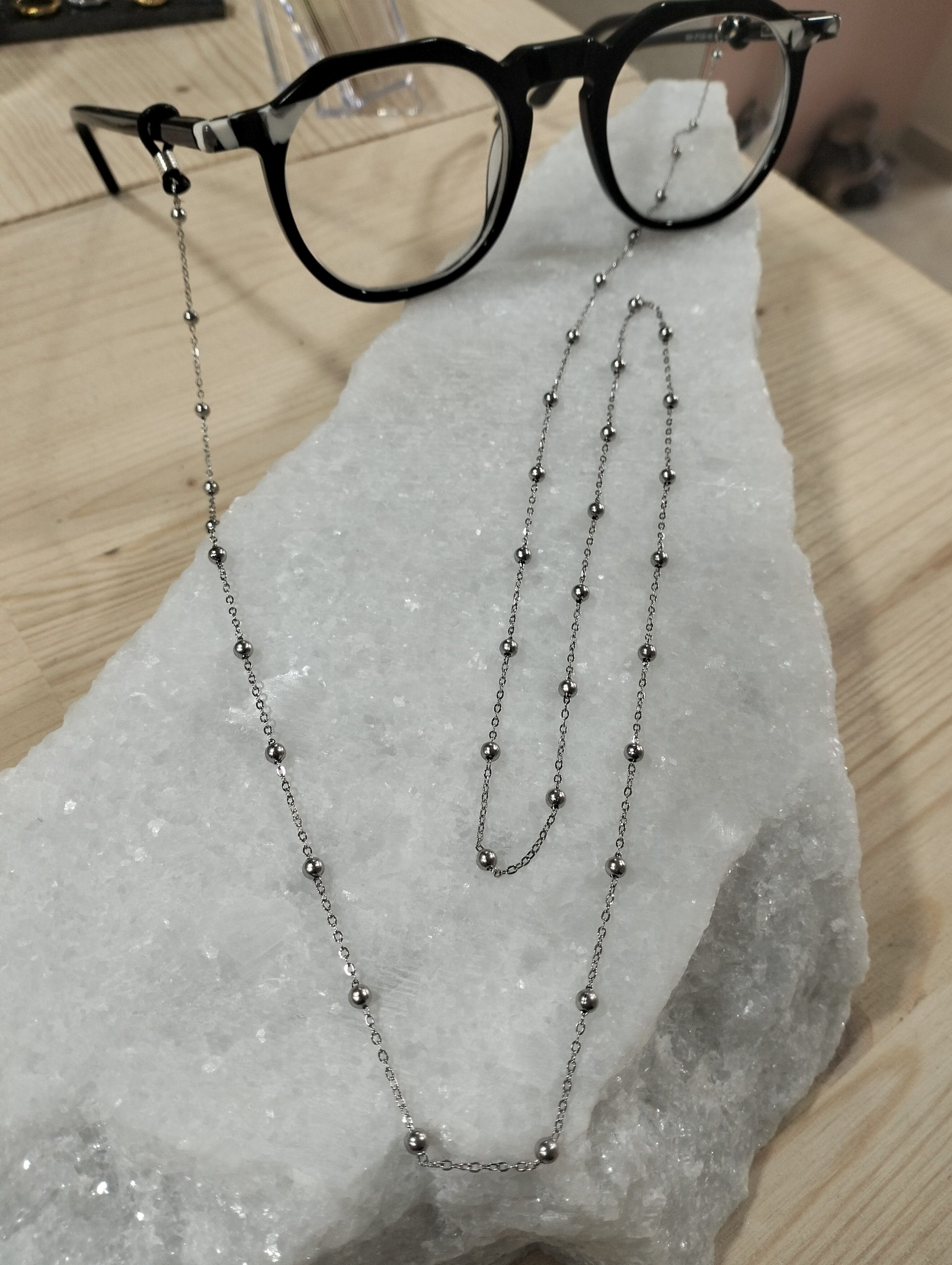 Silver Bead Glasses Chain - Image 2