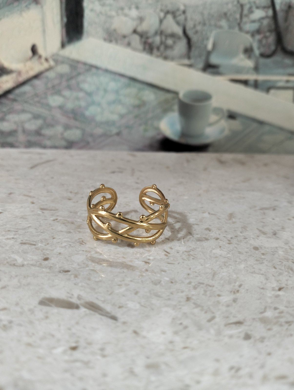 Ατσάλινο Δαχτυλίδι “Thorn Orbit” Ρυθμιζόμενο Χρυσό ή Ασημί με Μοντέρνο Σχέδιο - Image 3