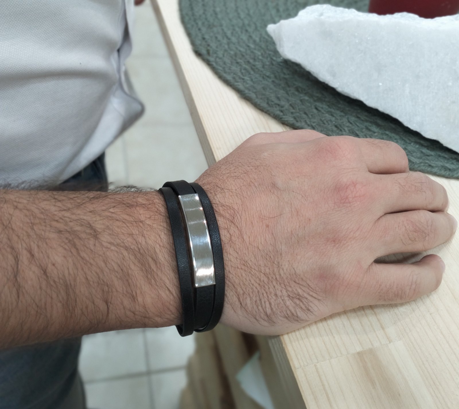 Ανδρικό Βραχιόλι Δερματίνης με Ατσάλινη Ταυτότητα