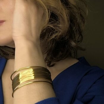 Golden Layers – Stainless steel multi-line cuff bracelet