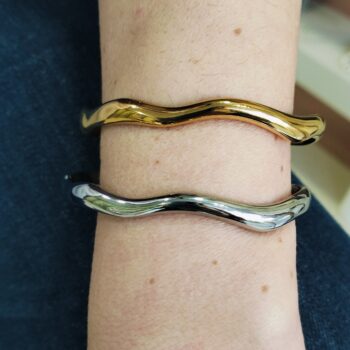 Fluid Wave – Ατσάλινη χειροπέδα με κυματιστό σχέδιο