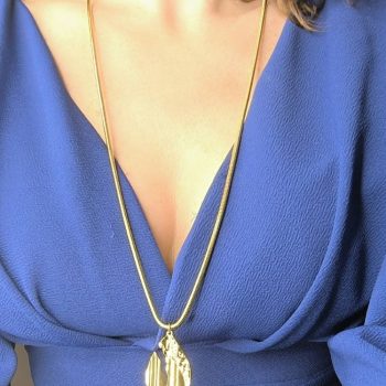 Golden Flow – Ατσάλινο Χρυσό Μενταγιόν με Αλυσίδα