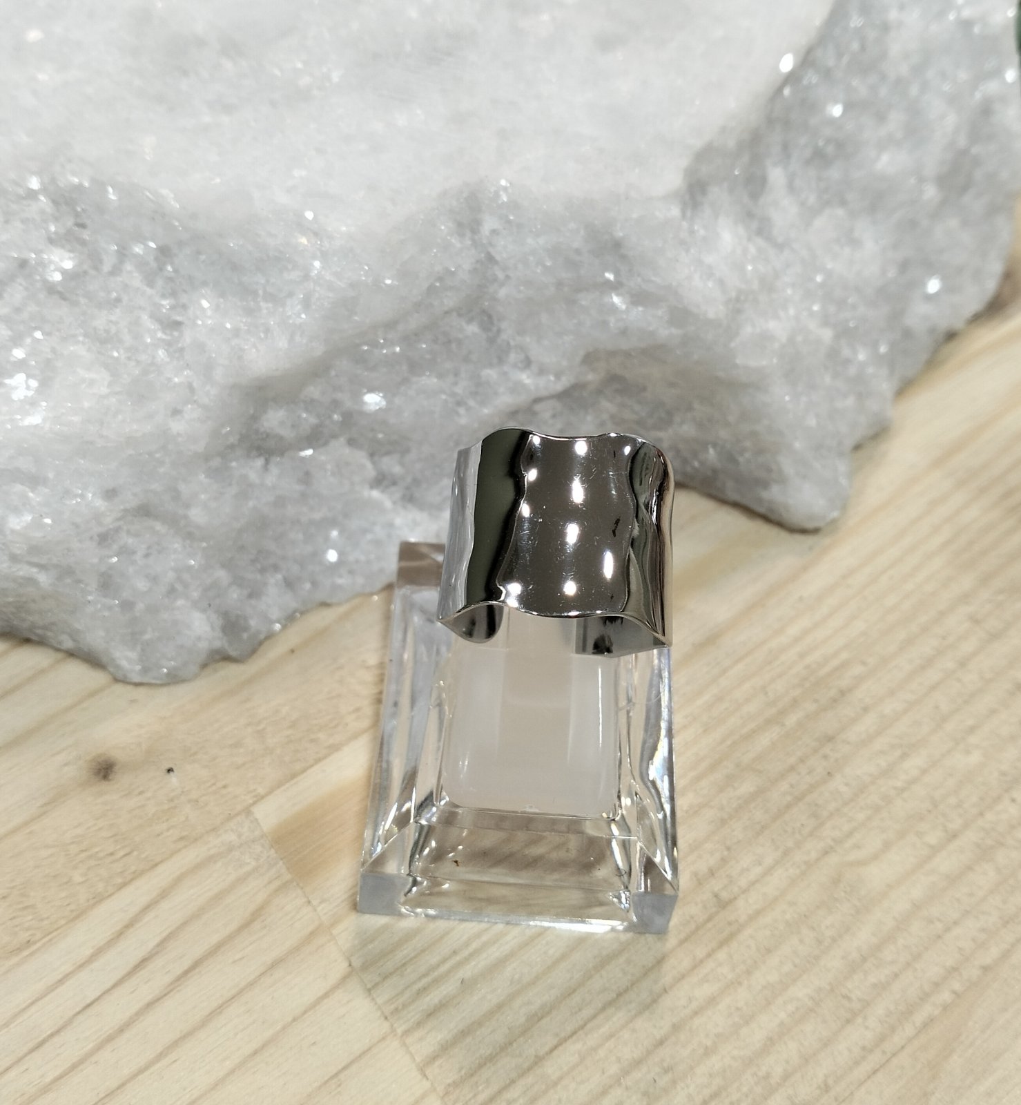 Δαχτυλίδι “Wave Form” Ρυθμιζόμενο από Ατσάλι σε Χρυσό ή Ασημί - Image 4